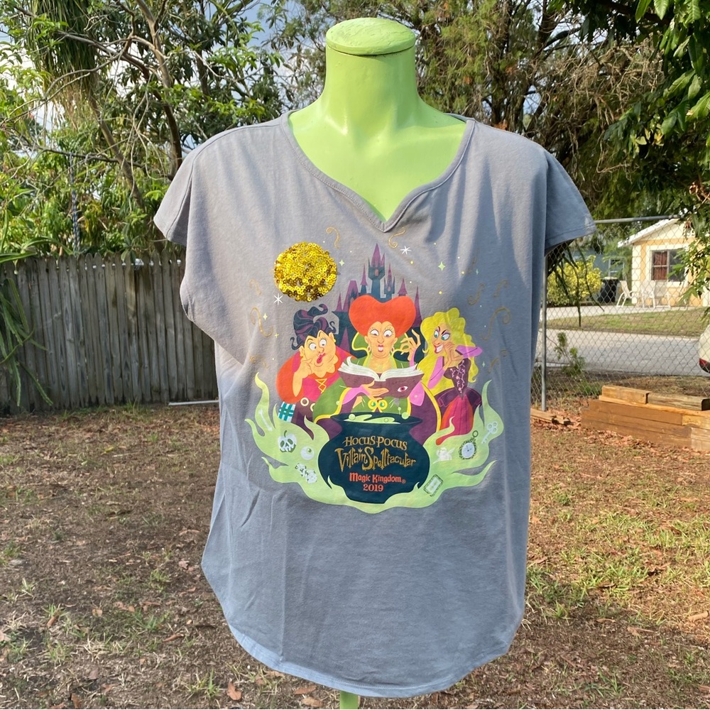 Disney Hocus Pocus Villain Spectacular Print Women’s Shirt Size L - Picture 3 of 10